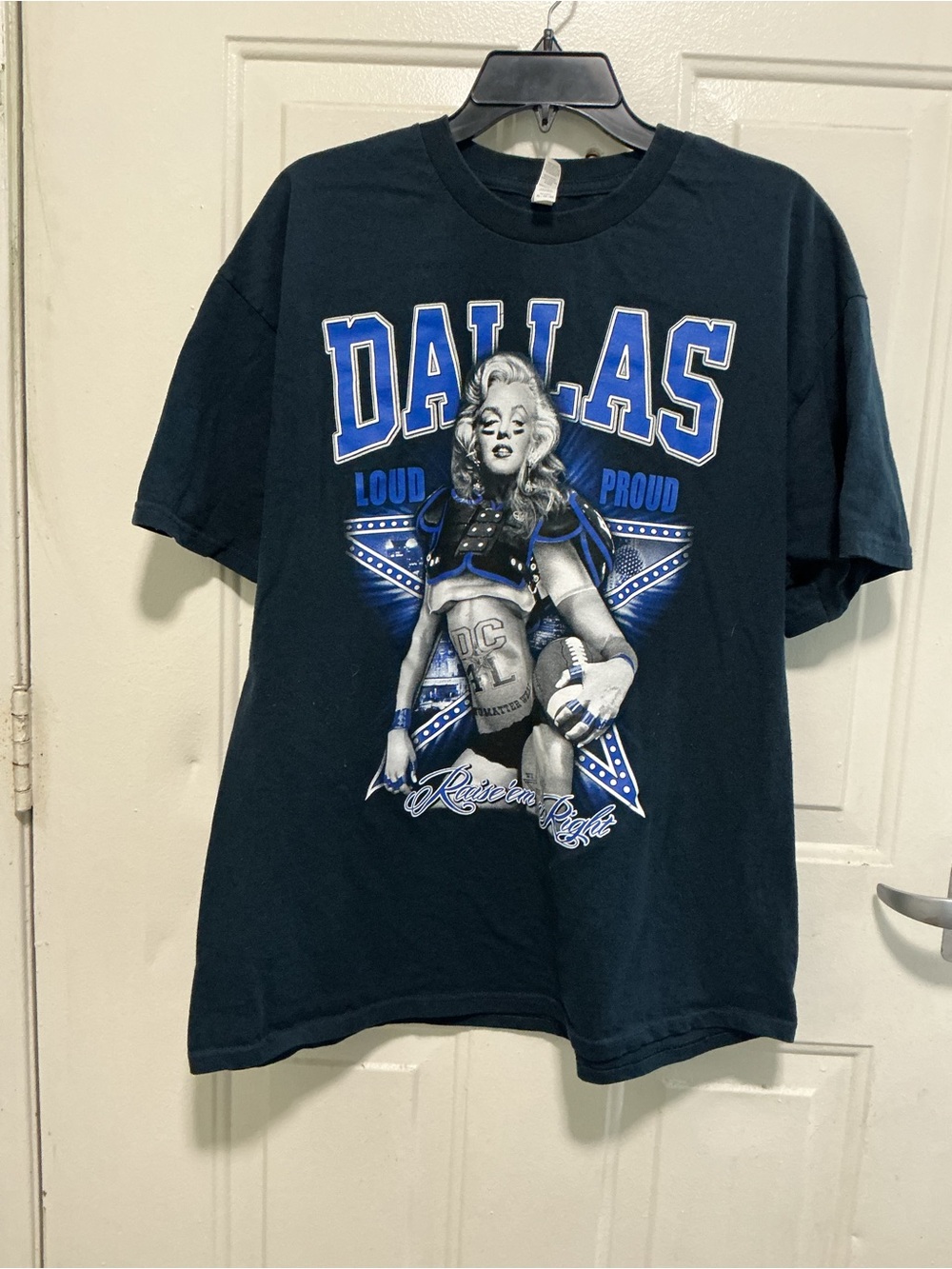 Dallas Graphic unisex Short Sleeve Tee - Black/Blue
